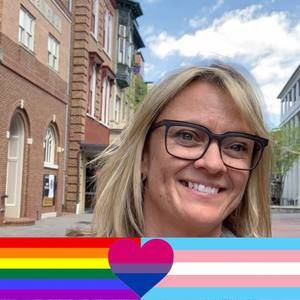 Meet your Posher, Lori